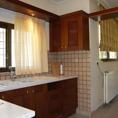 Luna Apartment, * Рафина